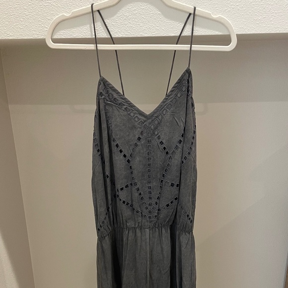NWT Pampelone Iris Midi Dress Gray w/ Open Back / Embroidered Detail (Size M) - Picture 4 of 10